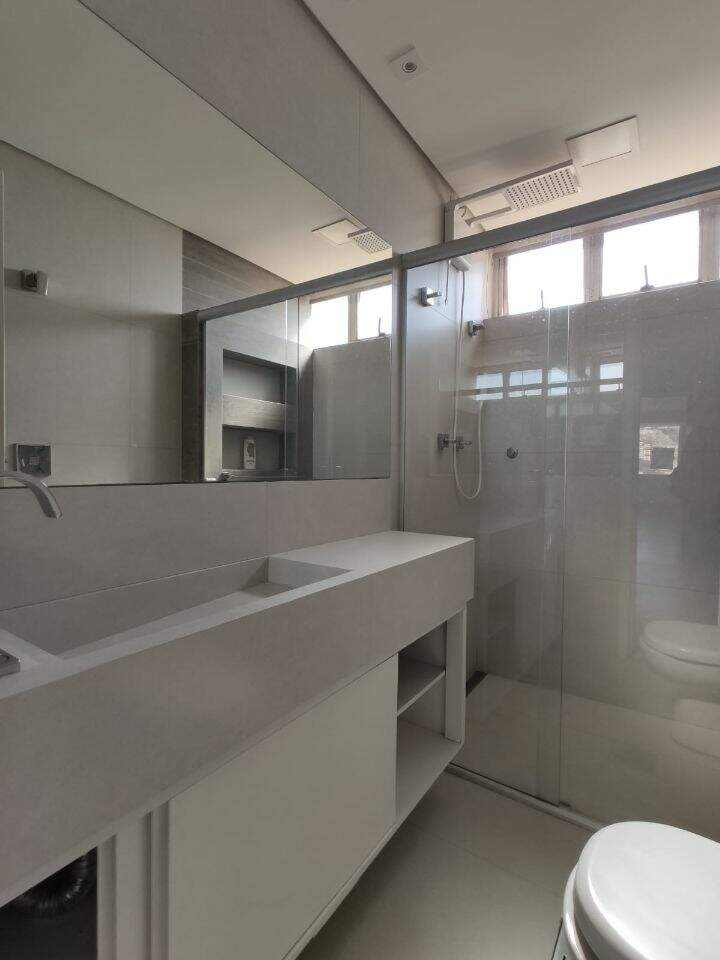 Apartamento à venda com 4 quartos, 180m² - Foto 8