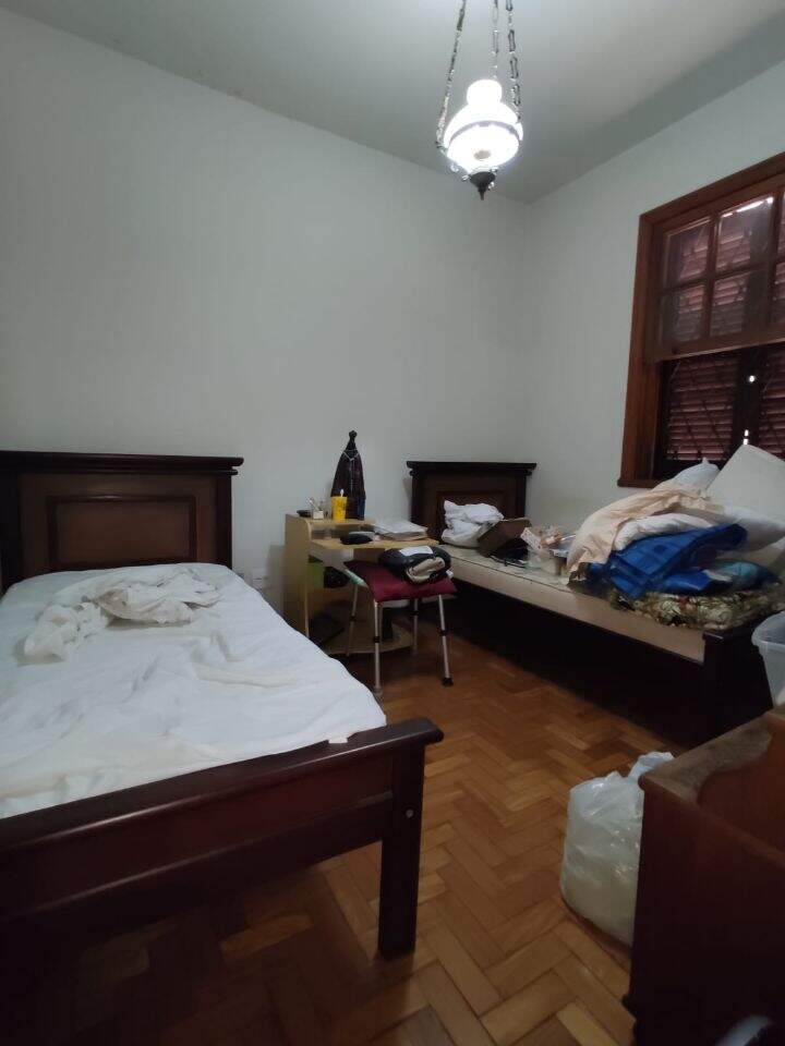 Casa à venda com 3 quartos, 270m² - Foto 5
