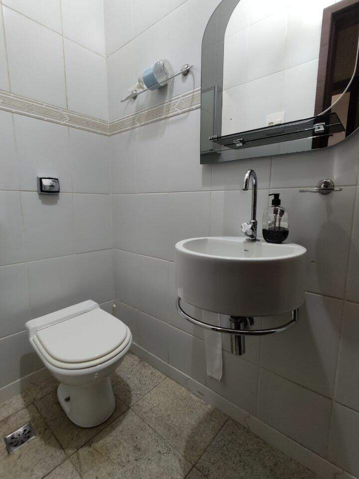 Casa à venda com 3 quartos, 270m² - Foto 6