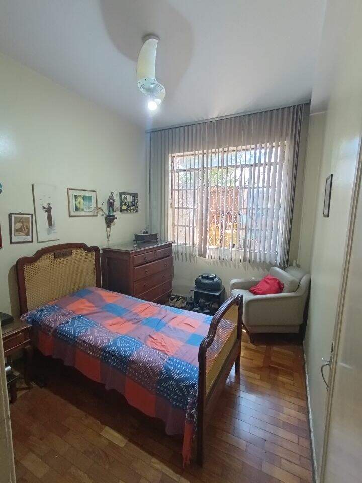 Prédio Inteiro à venda com 7 quartos, 285m² - Foto 5