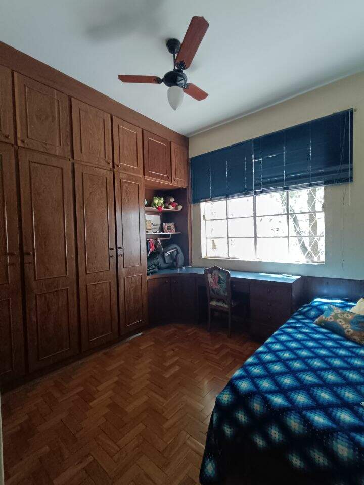 Prédio Inteiro à venda com 7 quartos, 285m² - Foto 15