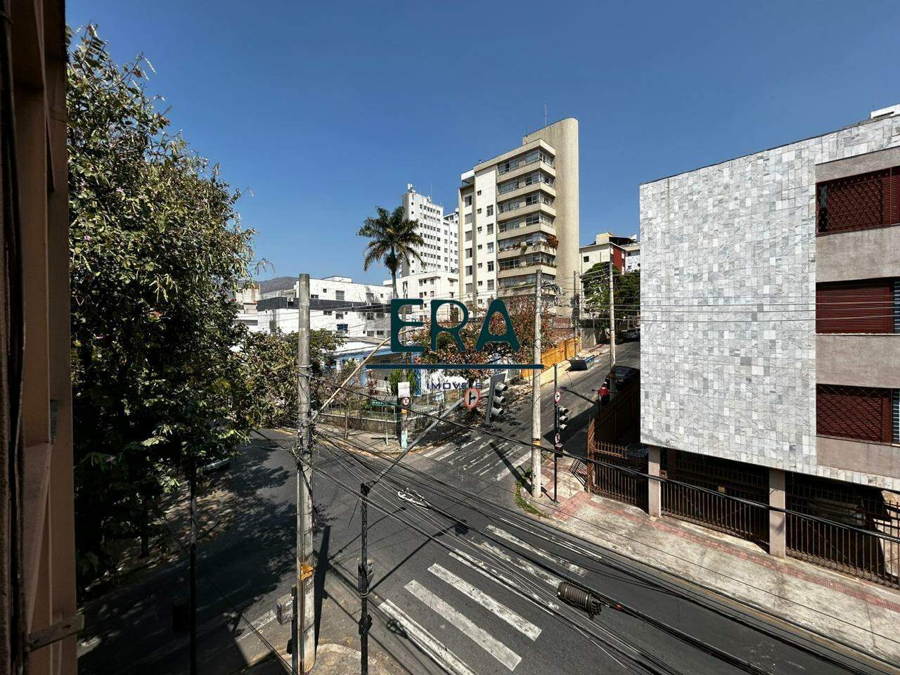 Apartamento para alugar com 3 quartos, 98m² - Foto 12