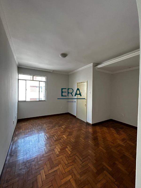 Apartamento para alugar com 3 quartos, 98m² - Foto 1