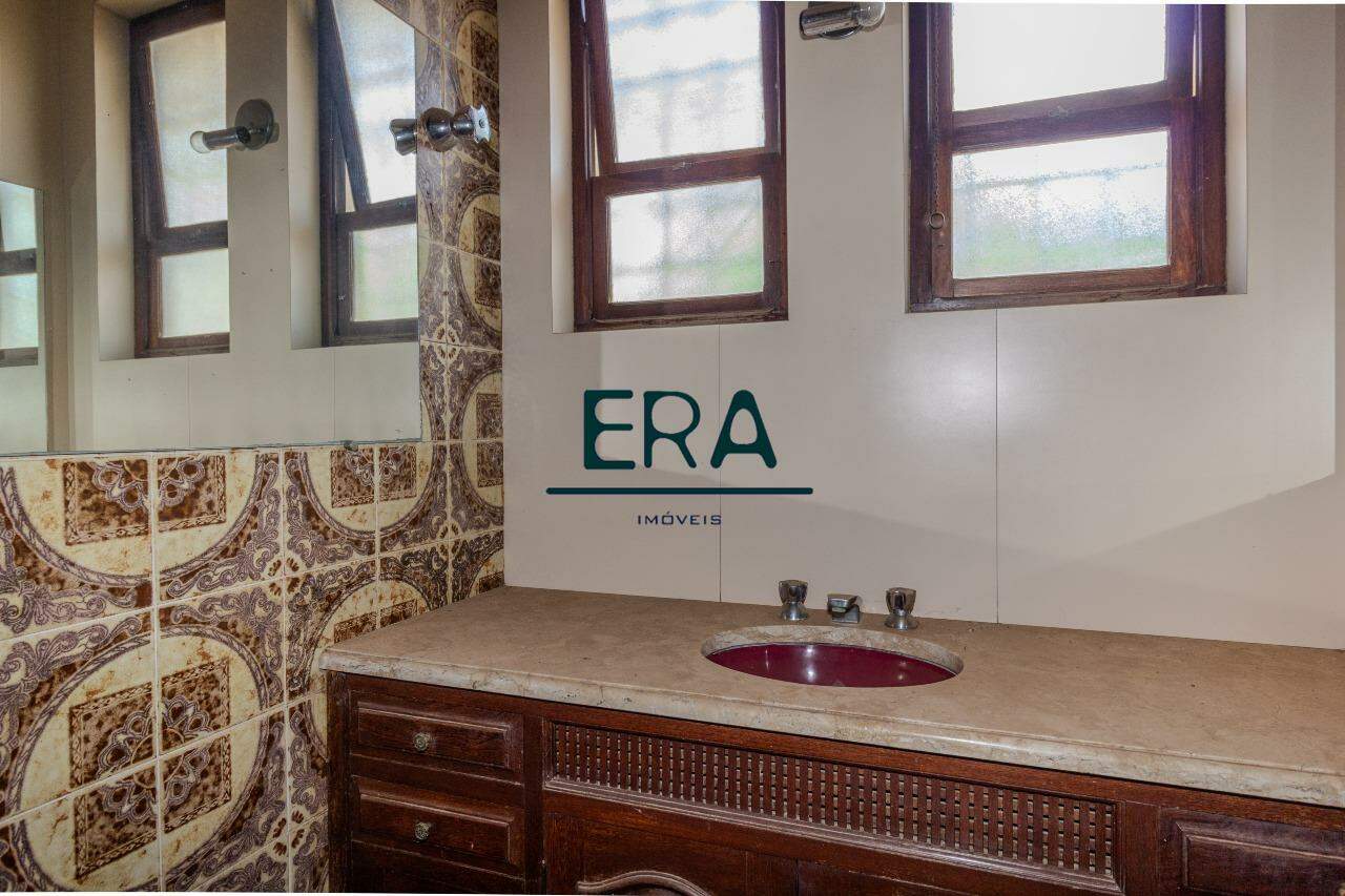 Casa para alugar com 4 quartos, 522m² - Foto 24