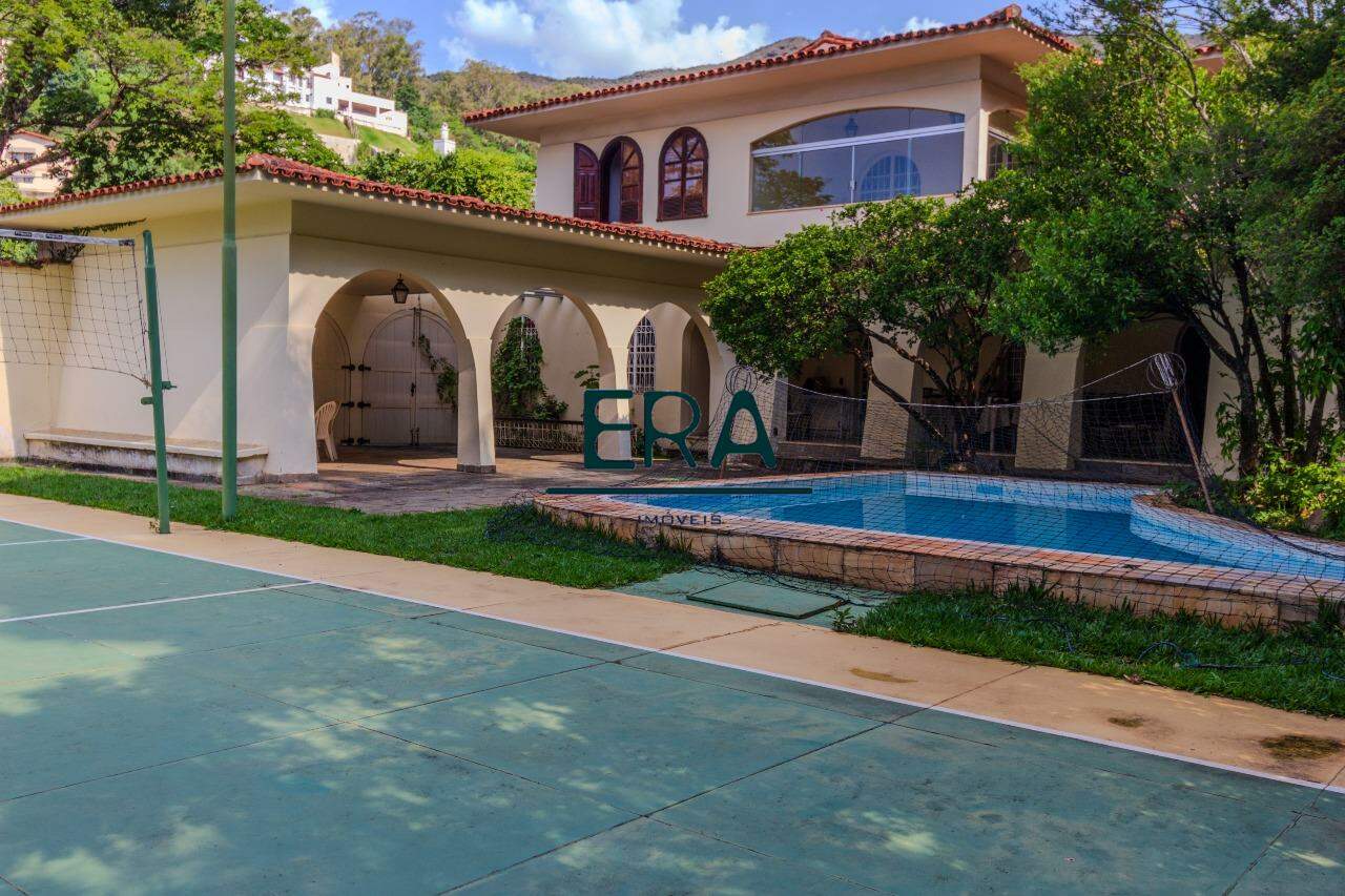Casa para alugar com 4 quartos, 522m² - Foto 2