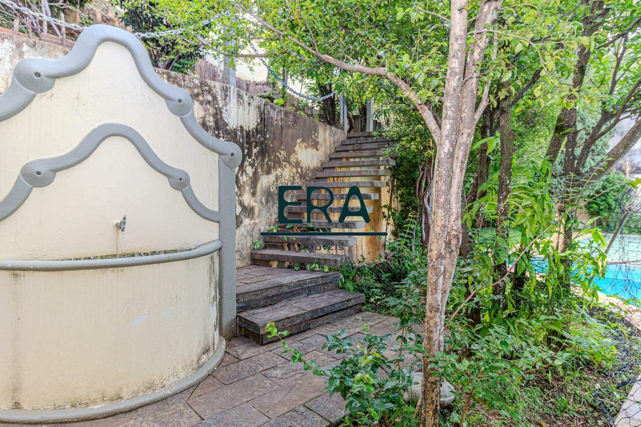Casa para alugar com 4 quartos, 522m² - Foto 7