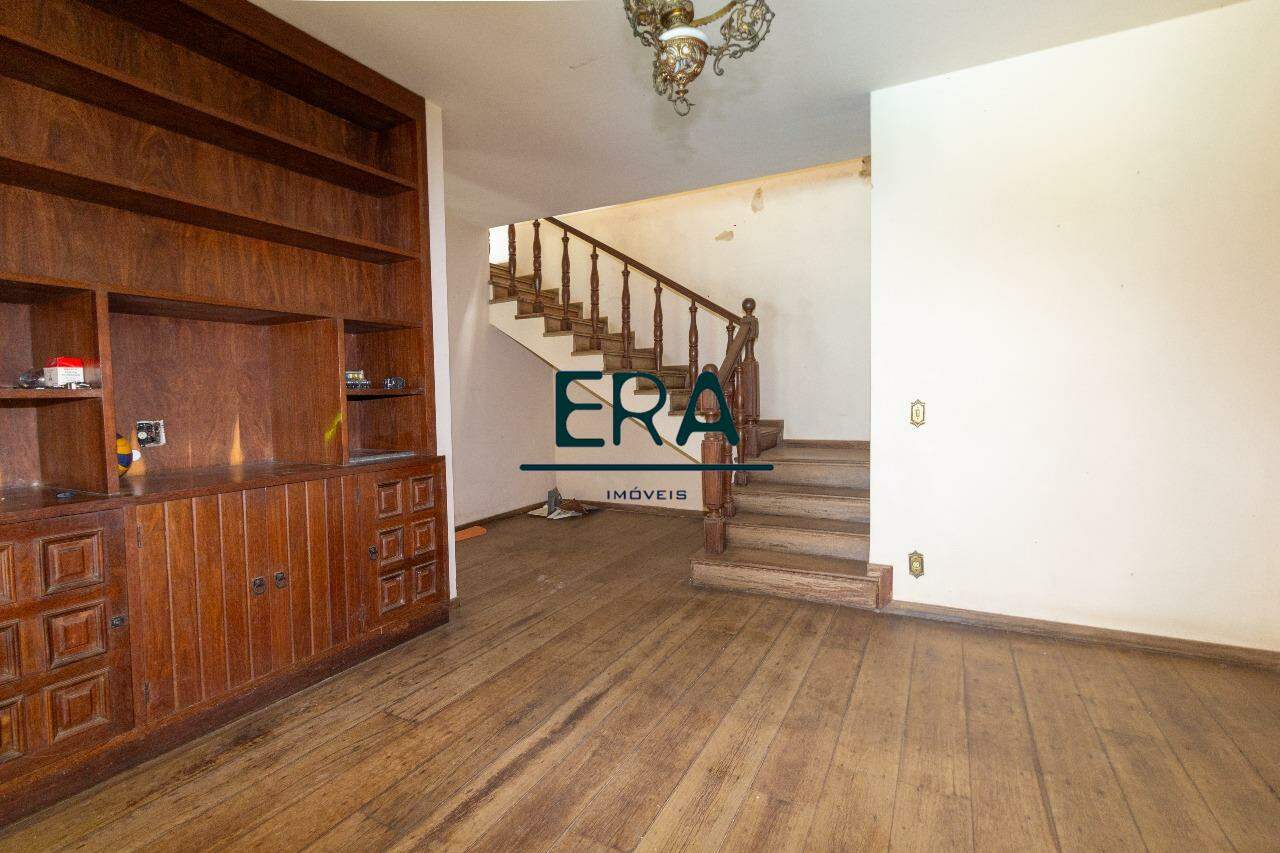 Casa para alugar com 4 quartos, 522m² - Foto 15