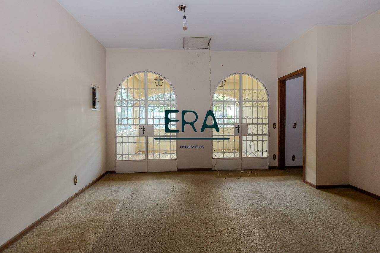 Casa para alugar com 4 quartos, 522m² - Foto 17