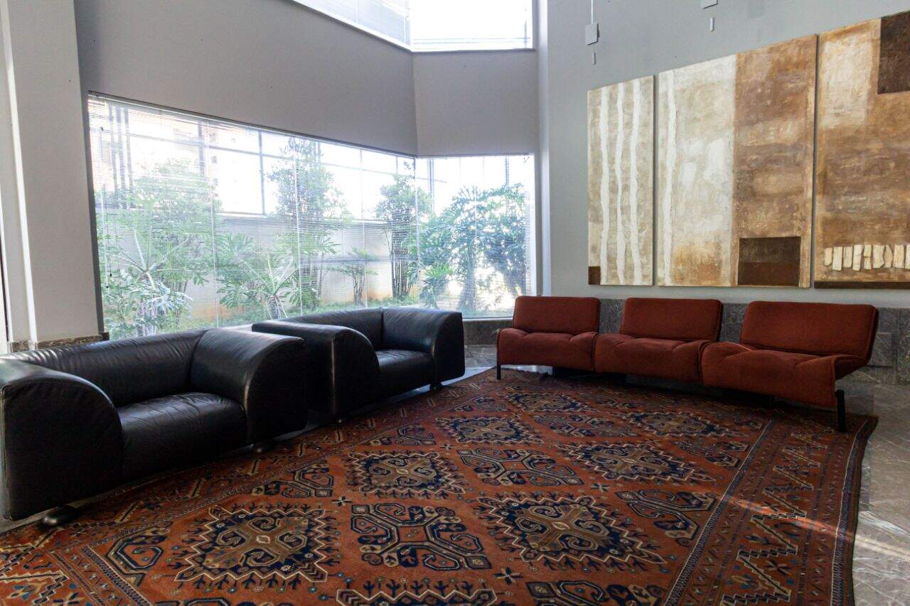 Apartamento para alugar com 4 quartos, 330m² - Foto 6