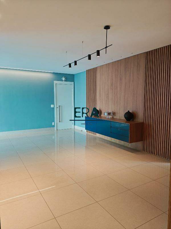 Apartamento para alugar com 4 quartos, 154m² - Foto 5