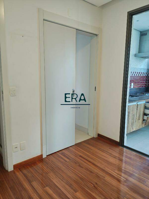 Apartamento para alugar com 4 quartos, 154m² - Foto 19