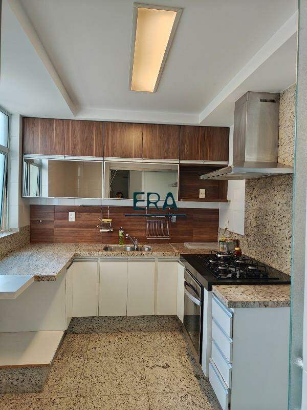 Apartamento para alugar com 4 quartos, 154m² - Foto 21
