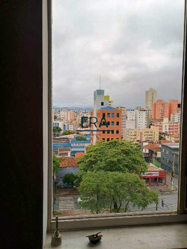 Apartamento à venda com 4 quartos, 164m² - Foto 20