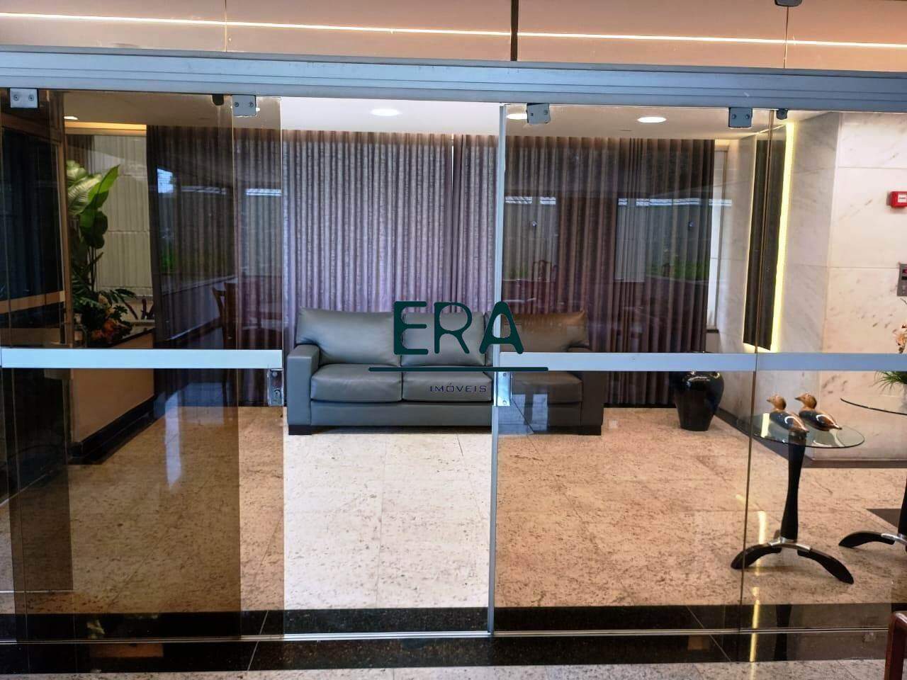 Apartamento à venda com 4 quartos, 164m² - Foto 2