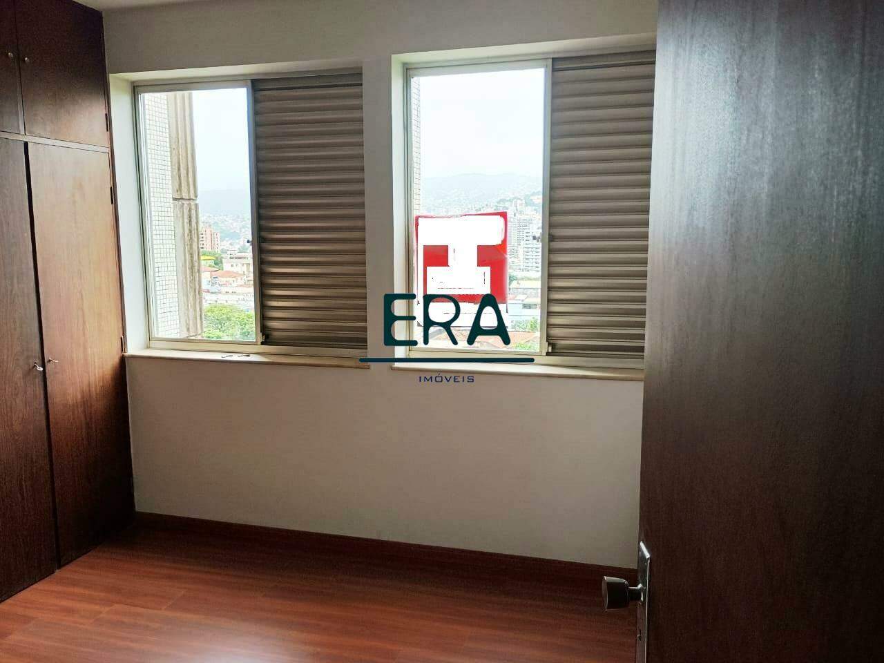 Apartamento à venda com 4 quartos, 164m² - Foto 8