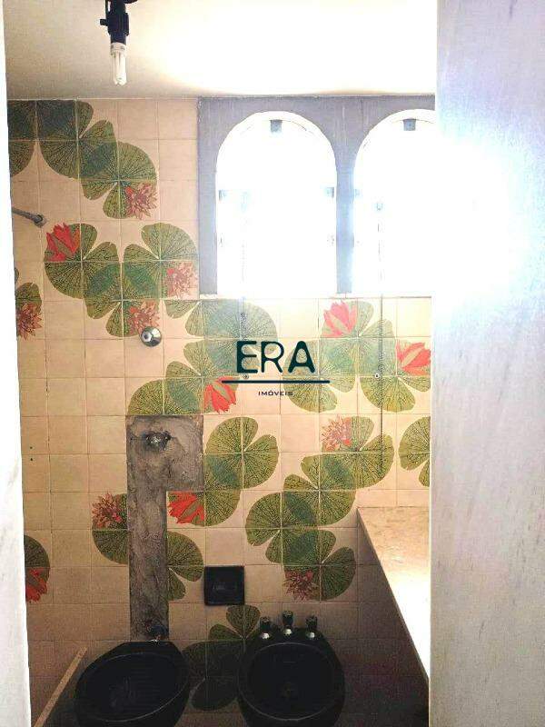 Apartamento à venda com 4 quartos, 164m² - Foto 17