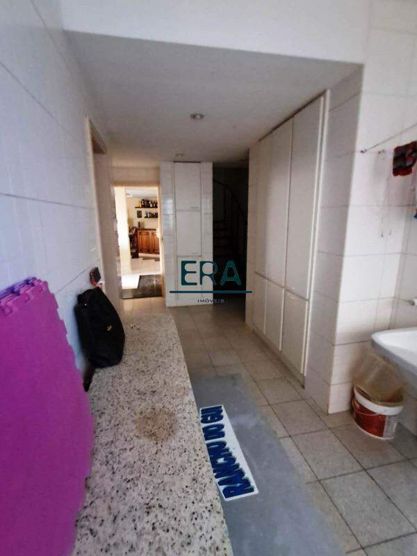 Casa à venda com 1 quarto, 383m² - Foto 24