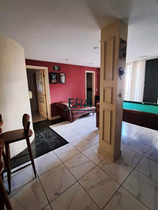 Casa à venda com 1 quarto, 383m² - Foto 10