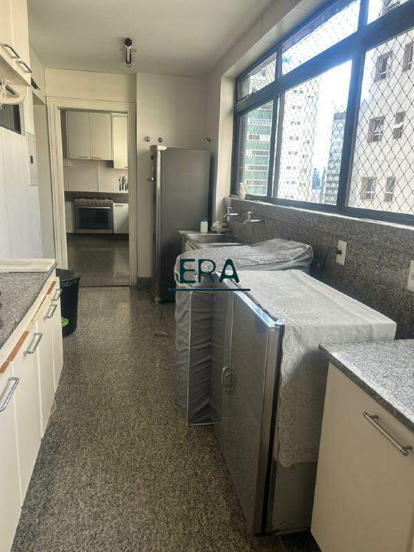 Apartamento para alugar com 1 quarto, 280m² - Foto 13
