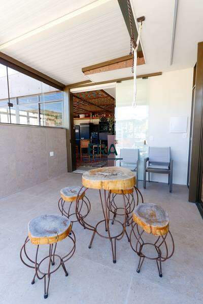 Cobertura à venda com 4 quartos, 436m² - Foto 2