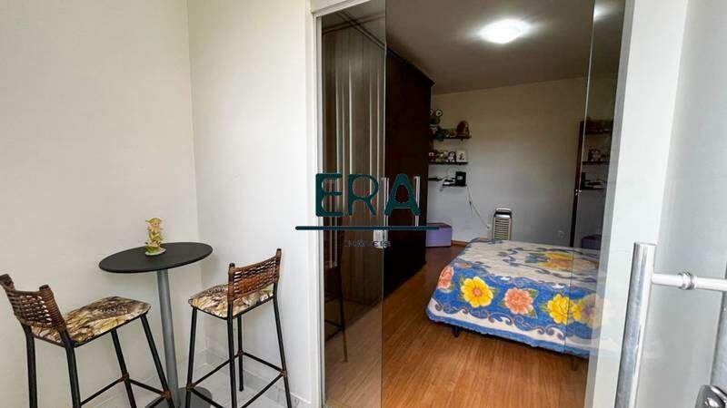 Casa à venda com 3 quartos, 152m² - Foto 7