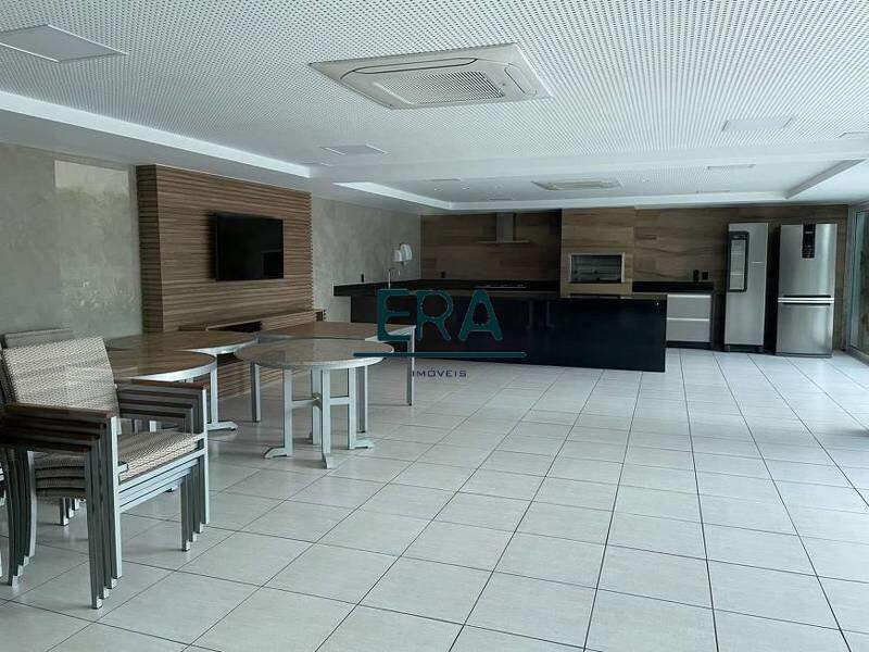 Apartamento à venda com 4 quartos, 230m² - Foto 6