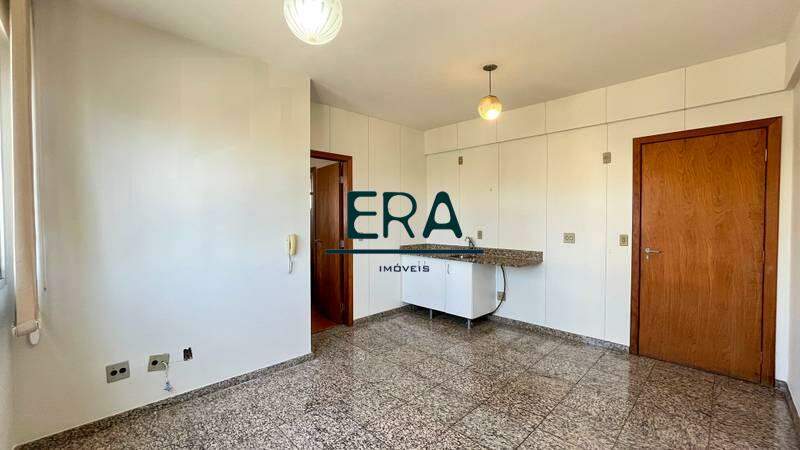 Apartamento à venda com 1 quarto, 40m² - Foto 9