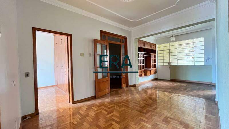 Apartamento à venda com 3 quartos, 119m² - Foto 18