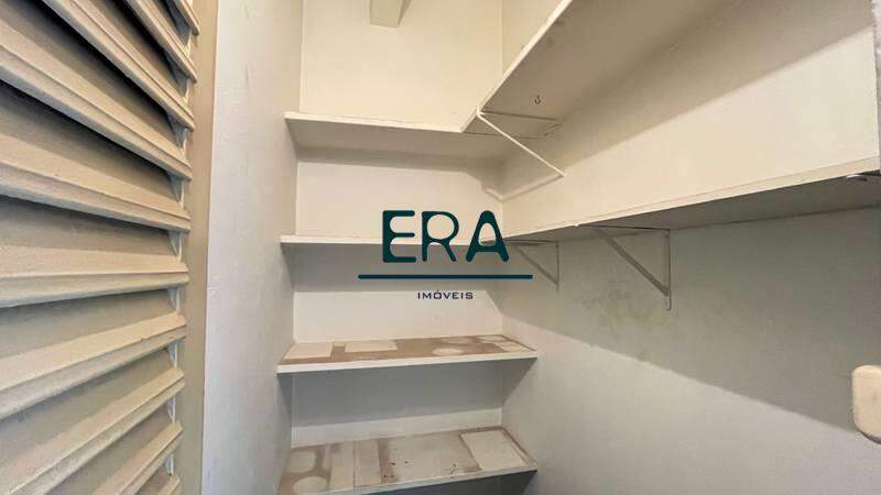 Apartamento à venda com 3 quartos, 119m² - Foto 2