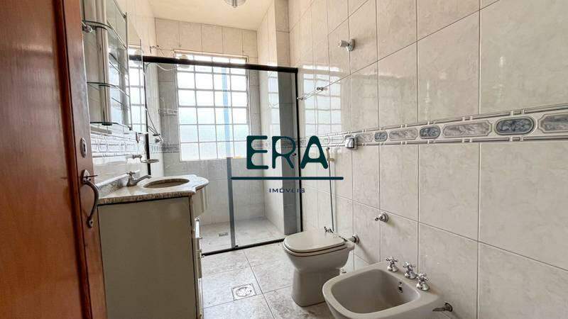 Apartamento à venda com 3 quartos, 119m² - Foto 5