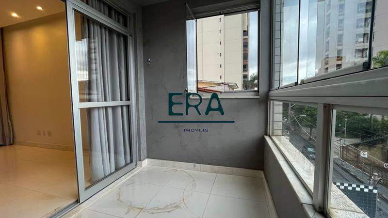 Apartamento à venda com 4 quartos, 126m² - Foto 2