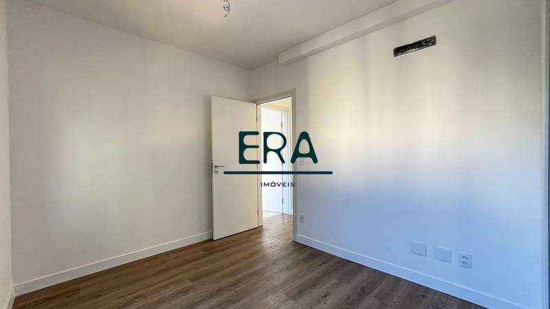Apartamento à venda com 4 quartos, 147m² - Foto 14