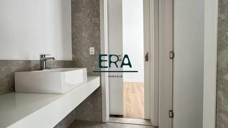 Apartamento à venda com 4 quartos, 147m² - Foto 4