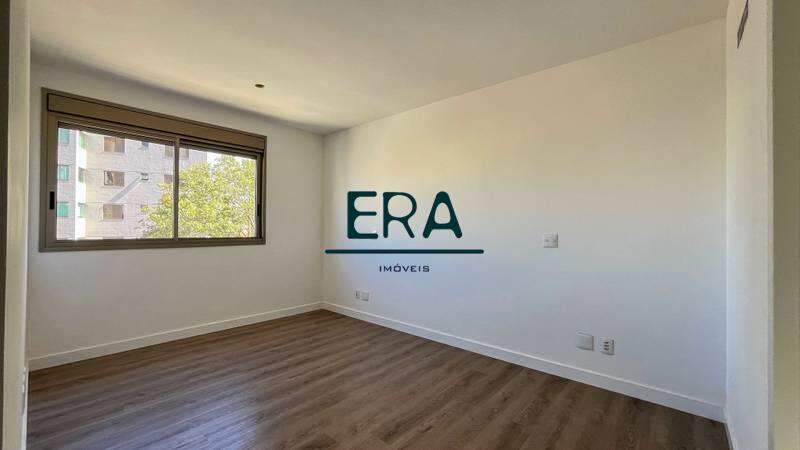 Apartamento à venda com 4 quartos, 136m² - Foto 11