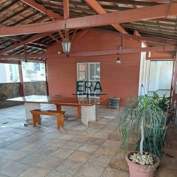 Cobertura à venda com 4 quartos, 300m² - Foto 6