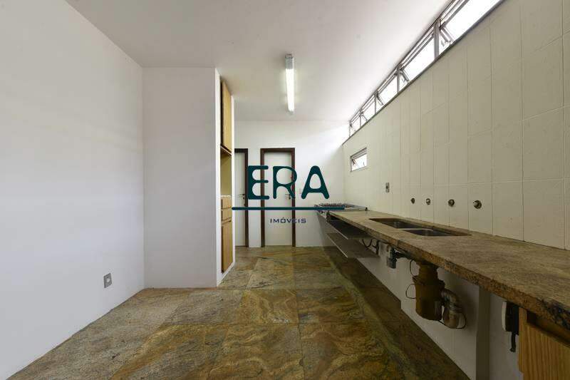 Casa à venda com 6 quartos, 679m² - Foto 18