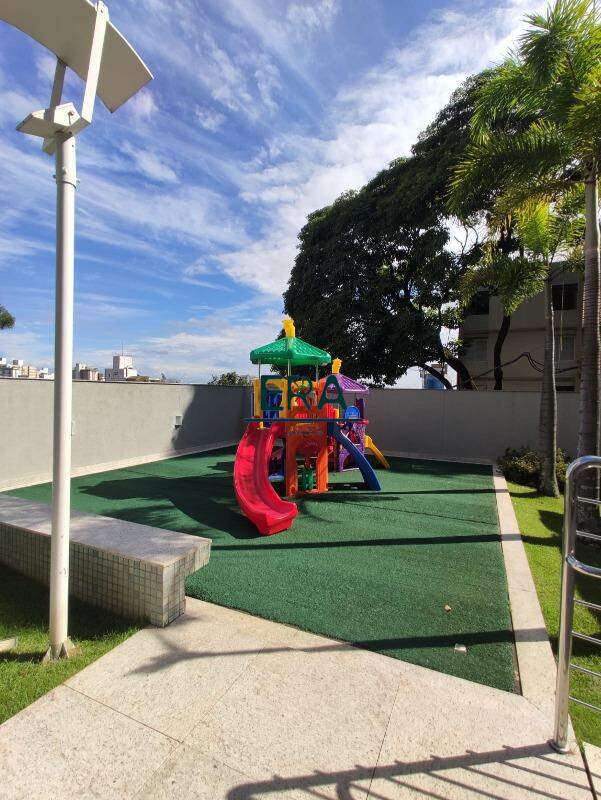 Cobertura para alugar com 4 quartos, 342m² - Foto 3
