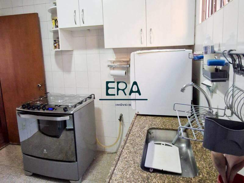 Apartamento à venda com 3 quartos, 102m² - Foto 1