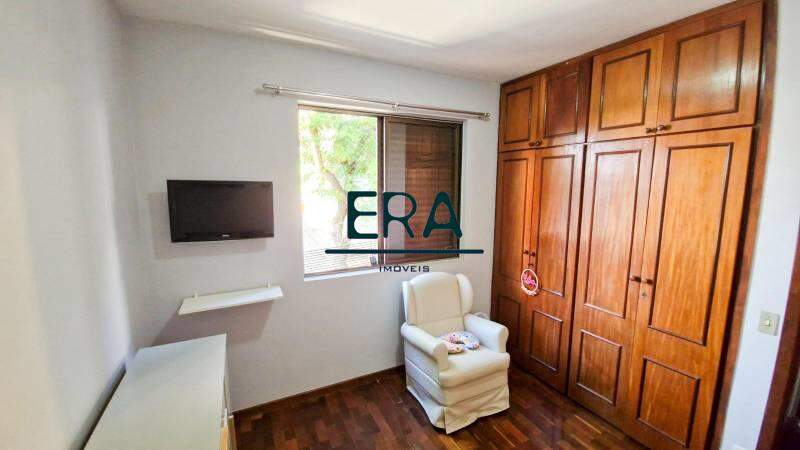Apartamento à venda com 3 quartos, 102m² - Foto 2