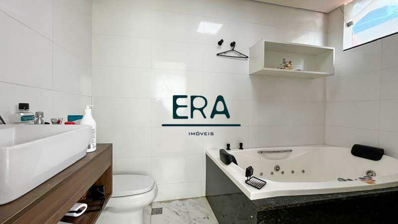 Casa à venda com 3 quartos, 90m² - Foto 7