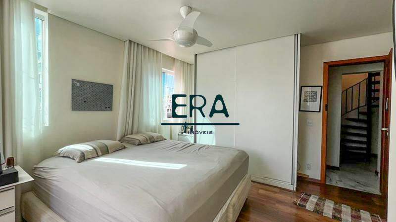 Casa à venda com 3 quartos, 90m² - Foto 8