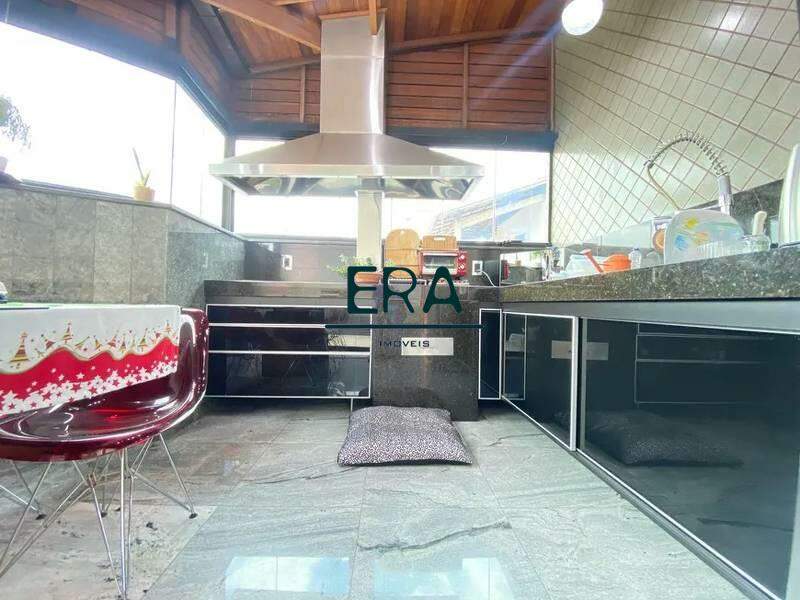 Cobertura à venda com 4 quartos, 213m² - Foto 3