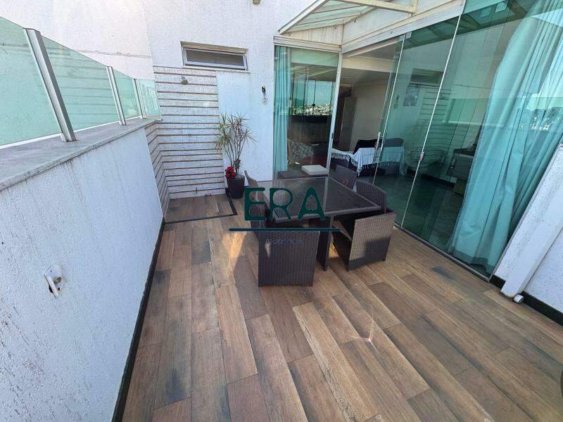 Cobertura à venda com 3 quartos, 164m² - Foto 2