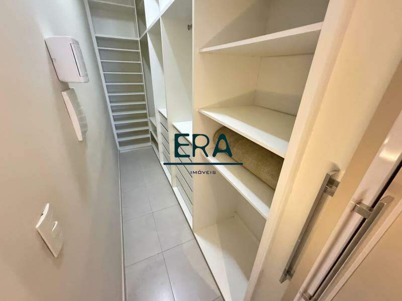 Cobertura à venda com 4 quartos, 220m² - Foto 13