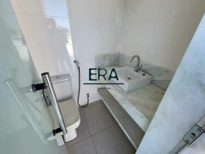 Cobertura à venda com 4 quartos, 220m² - Foto 3