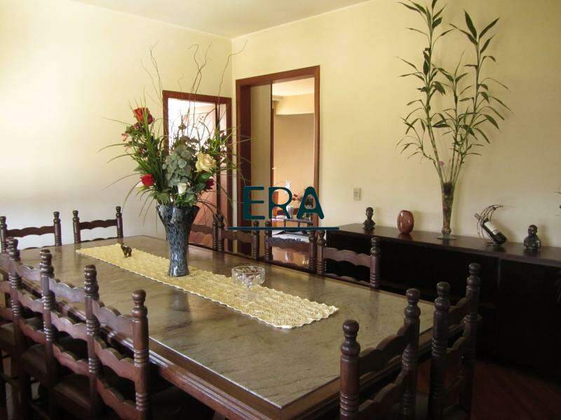 Casa à venda com 3 quartos, 354m² - Foto 17