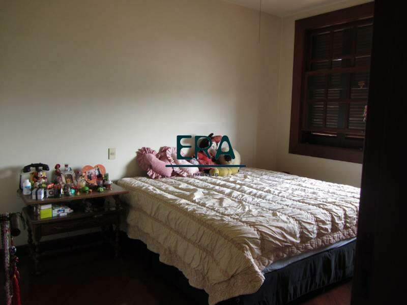 Casa à venda com 3 quartos, 354m² - Foto 20