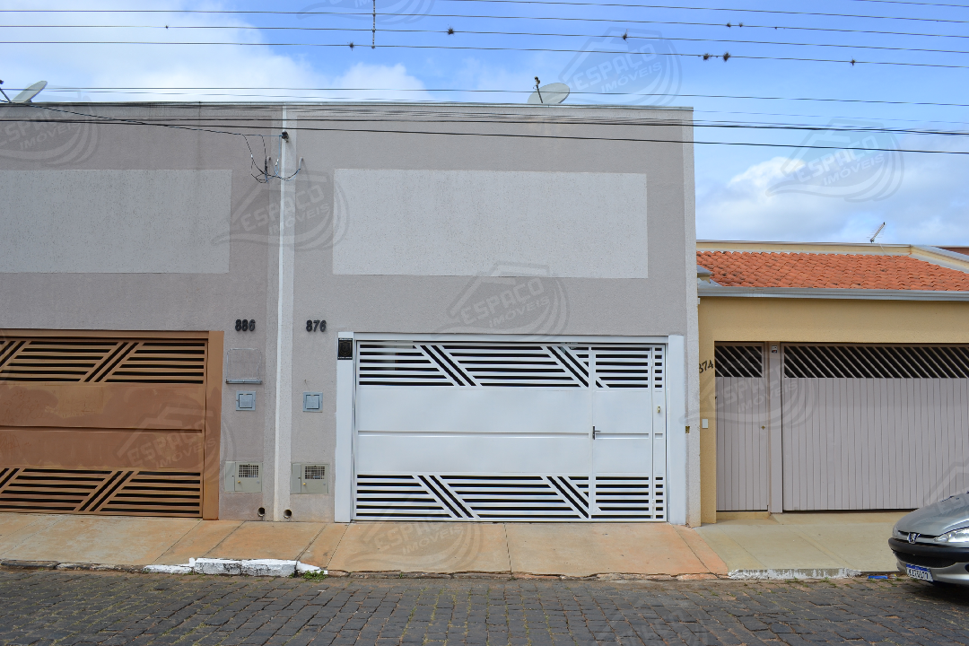 Casa à venda no Centro: 