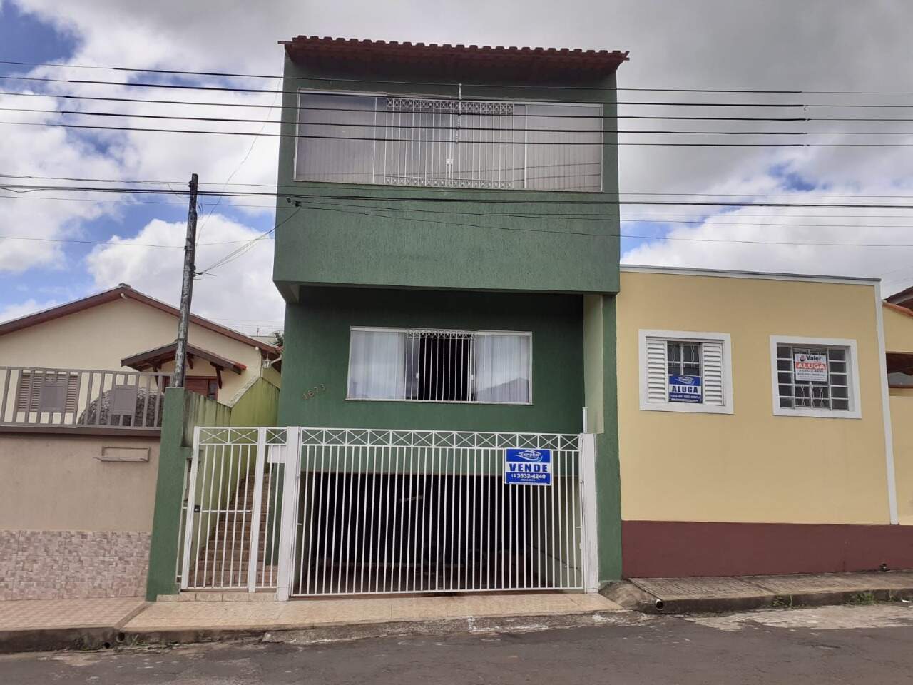 Sobrado à venda no Centro: 