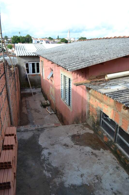 Casa à venda no Jardim Regiane: 